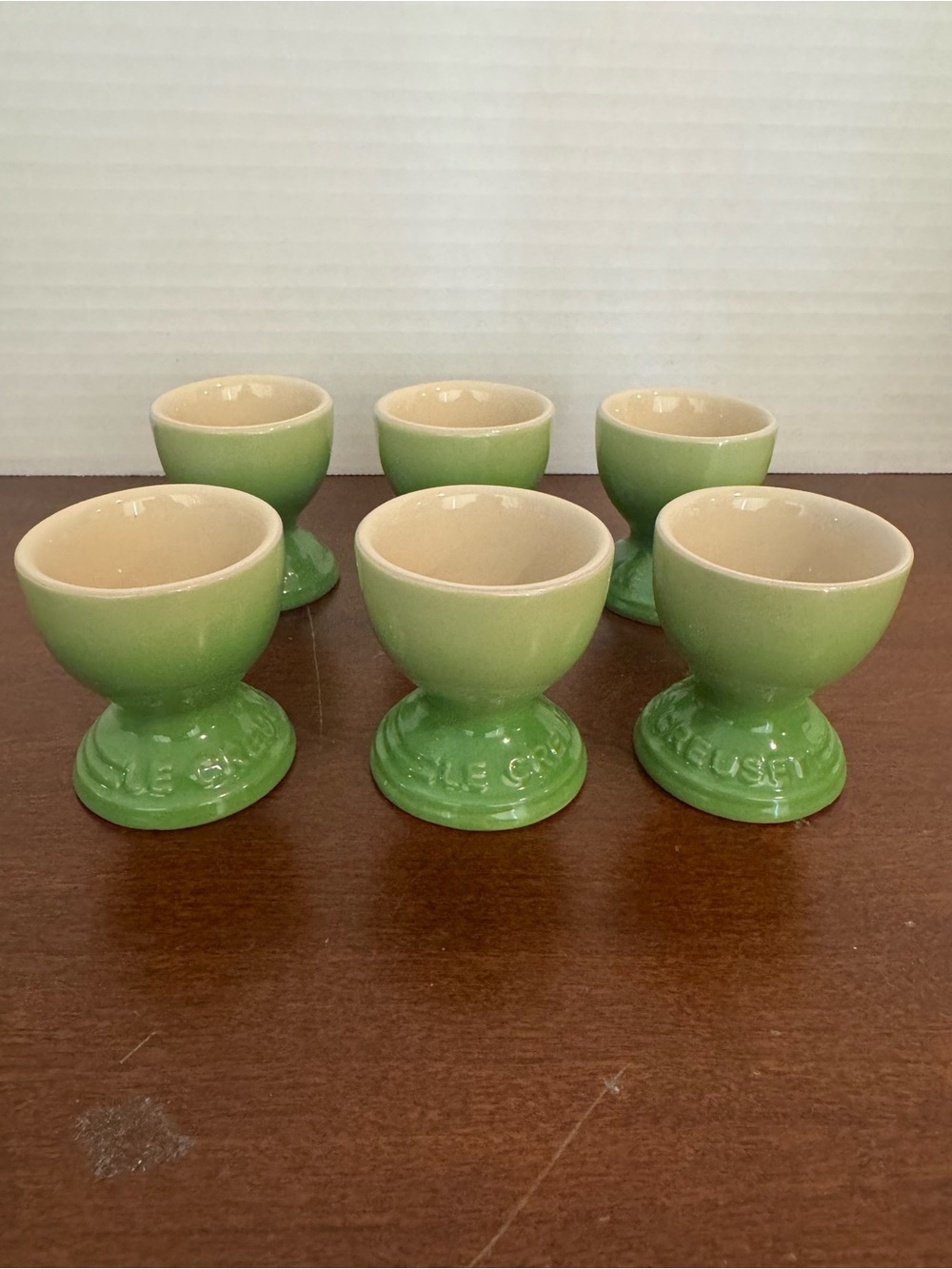 Le Creuset Set of 6 Green Ceramic Egg Cups Palm color